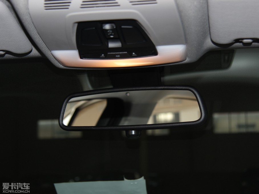 2013R3ϵ 320i rа