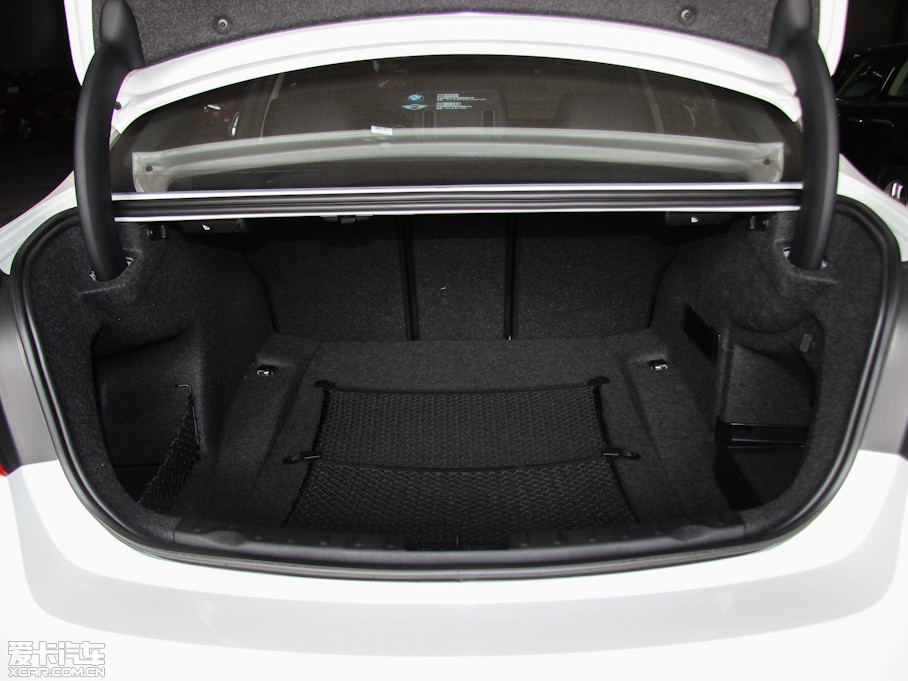 2013R3ϵ 320i rа