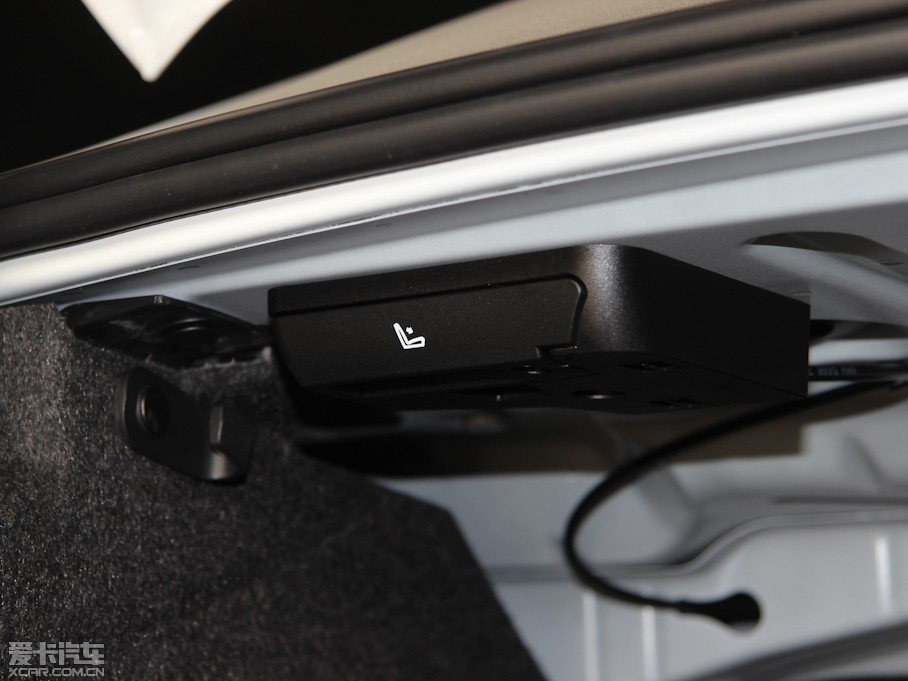 2013R3ϵ 320i rа