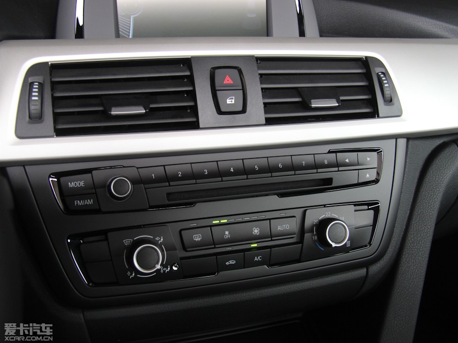 2013��R3ϵ 320i �r(sh��)�а�