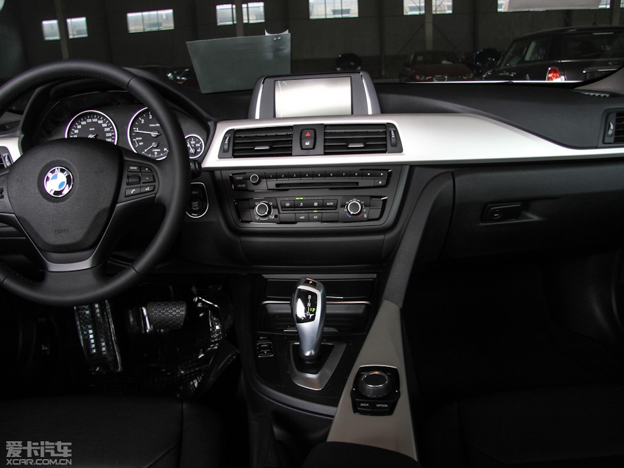 2013��R3ϵ 320i �r�а�