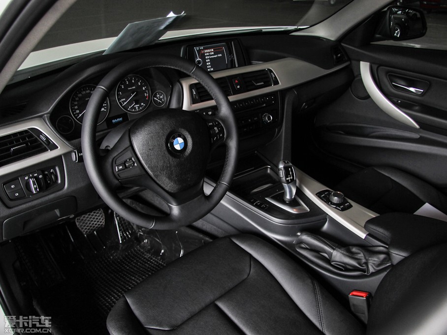 2013��R3ϵ 320i �r�а�