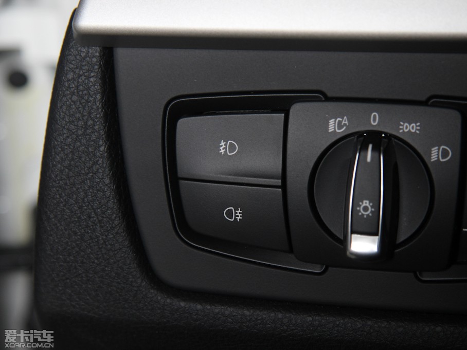 2013��R3ϵ 320i �r�а�