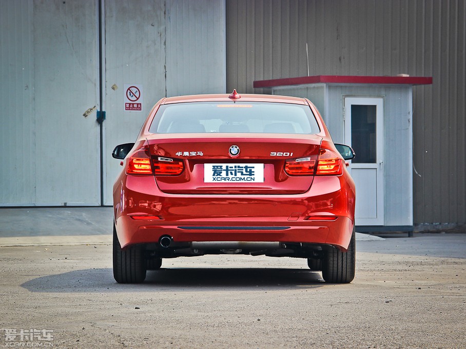 2013��R3ϵ 320i �\���OӋ���b