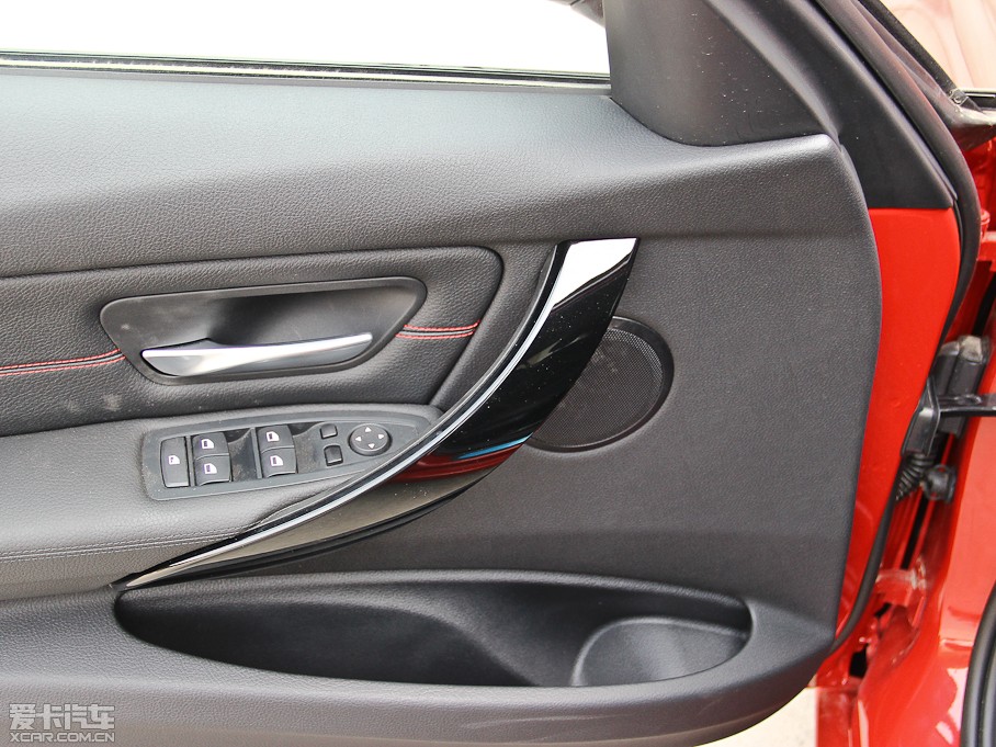 2013R3ϵ 320i \OӋb