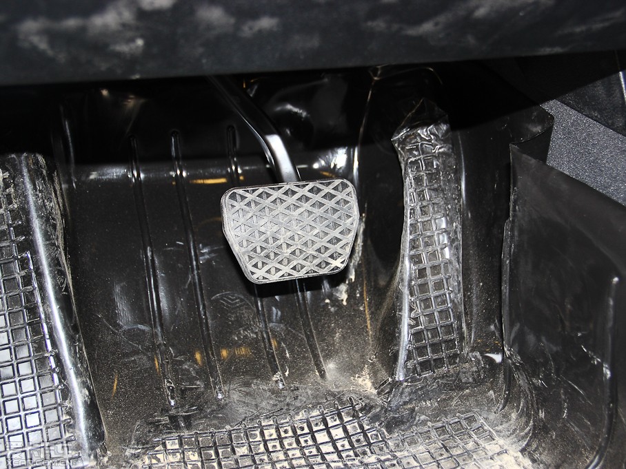 2013R3ϵ 320i \(yn)(dng)O(sh)Ӌ(j)b