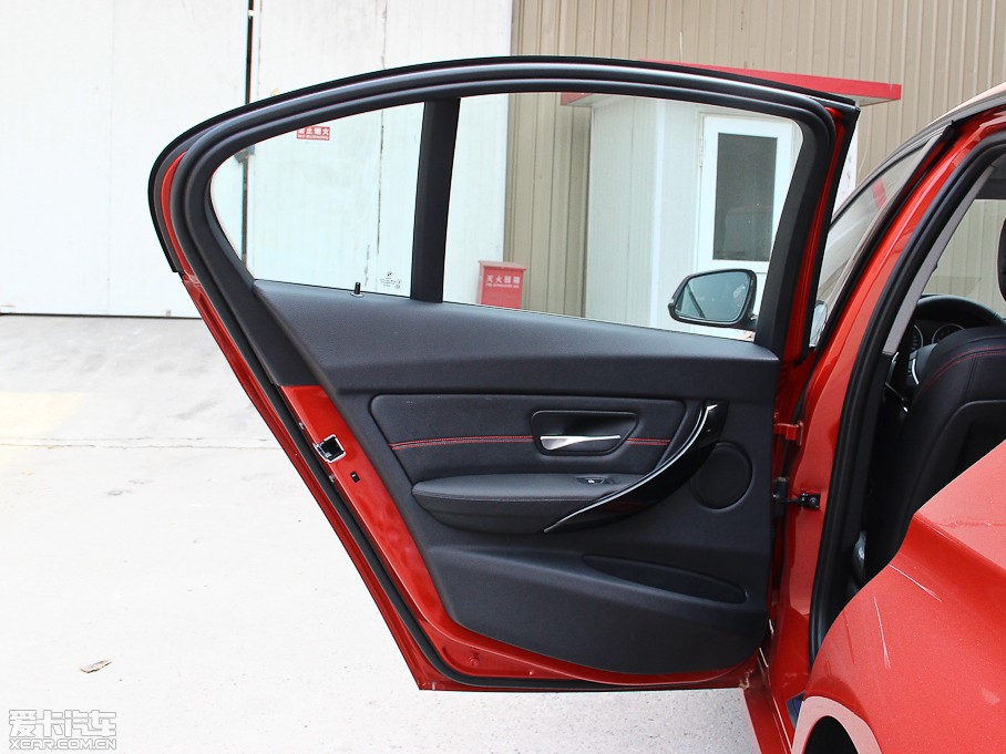 2013R3ϵ 320i \OӋb