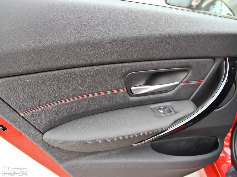 2013R3ϵ 320i \OӋb