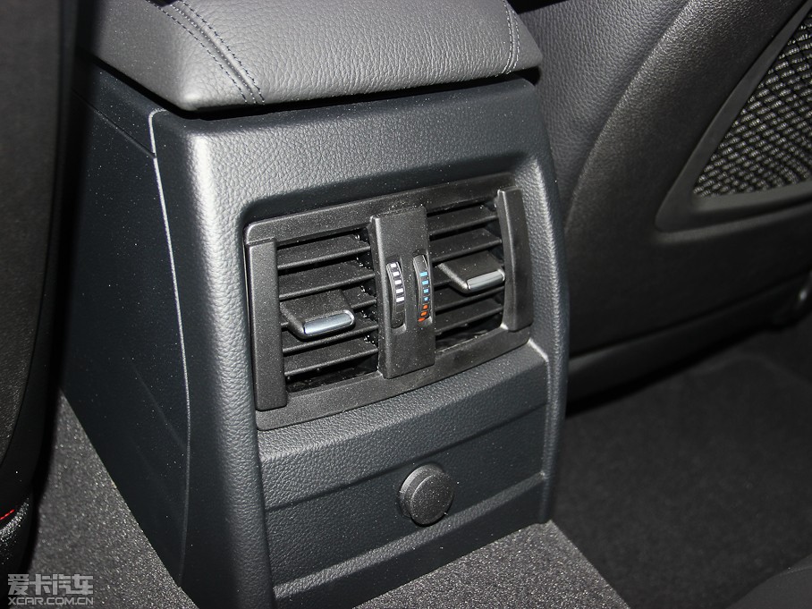 2013R3ϵ 320i \OӋb