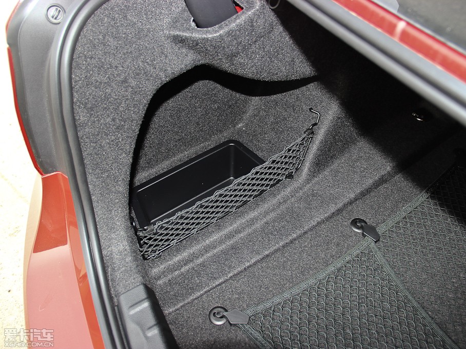 2013R3ϵ 320i \OӋb