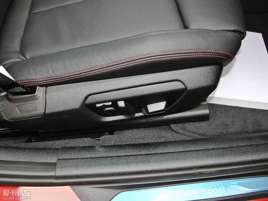 2013R3ϵ 320i \OӋb