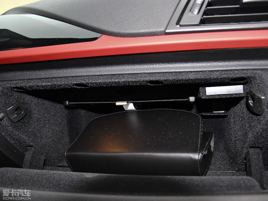 2013R3ϵ 320i \(yn)(dng)O(sh)Ӌ(j)b