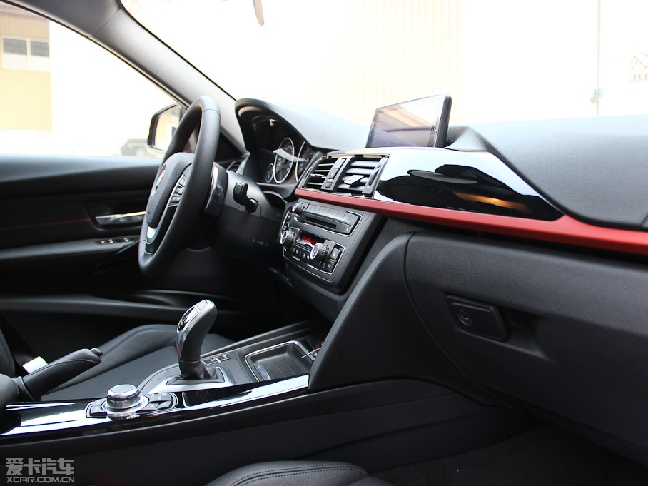 2013R3ϵ 320i \OӋb