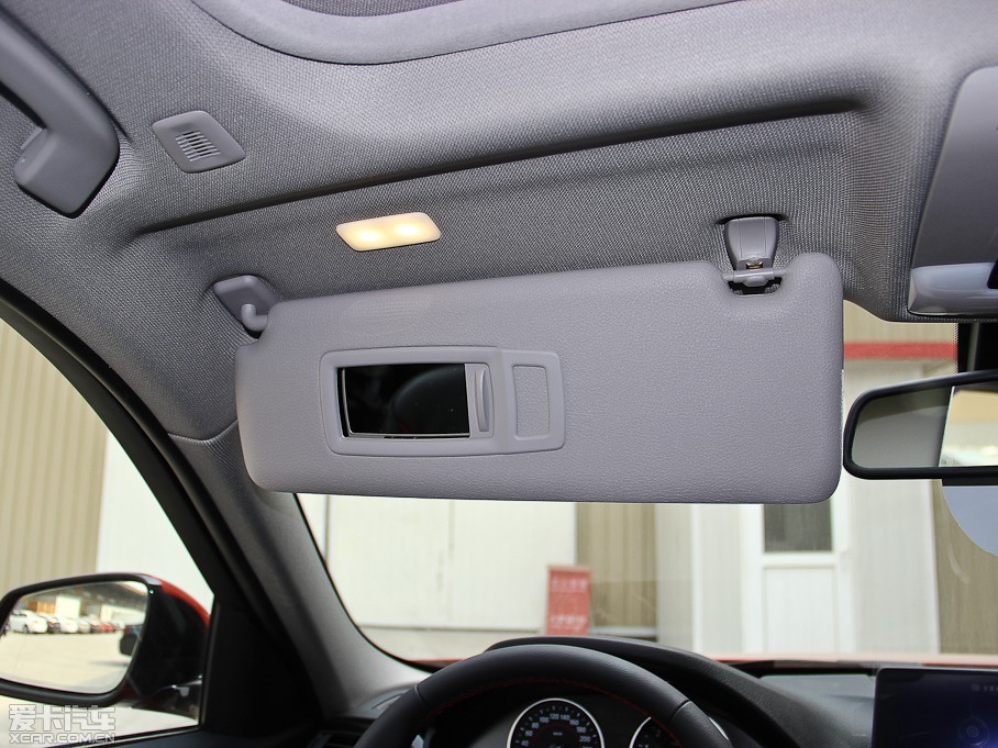 2013R3ϵ 320i \(yn)(dng)O(sh)Ӌ(j)b