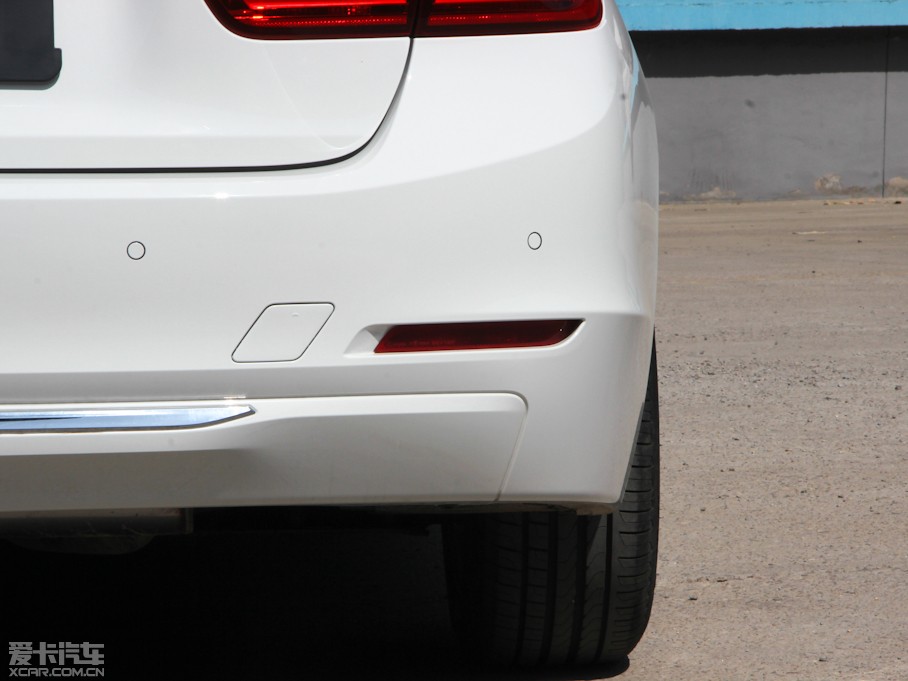 2013��R3ϵ �Ŀ� 328Li ���A�O(sh��)Ӌ(j��)���b