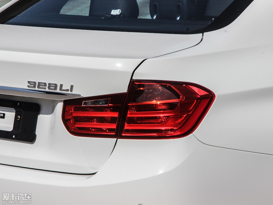 2013��R3ϵ �Ŀ� 328Li ���A�OӋ���b