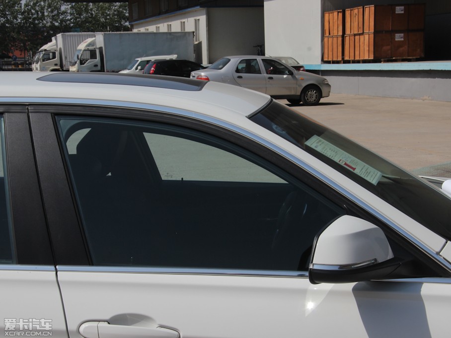 2013��R3ϵ �Ŀ� 328Li ���A�OӋ���b