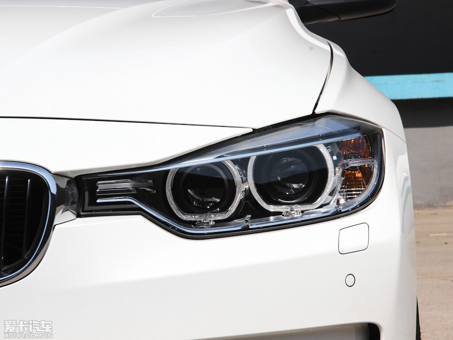 2013��R3ϵ �Ŀ� 328Li ���A�OӋ���b