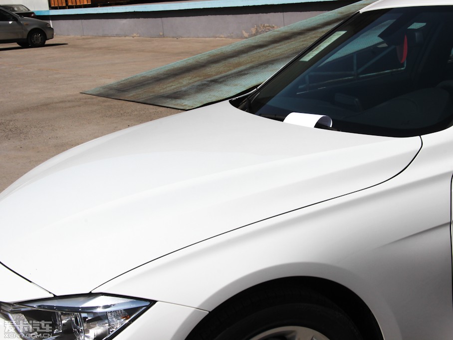 2013��R3ϵ �Ŀ� 328Li ���A�OӋ���b