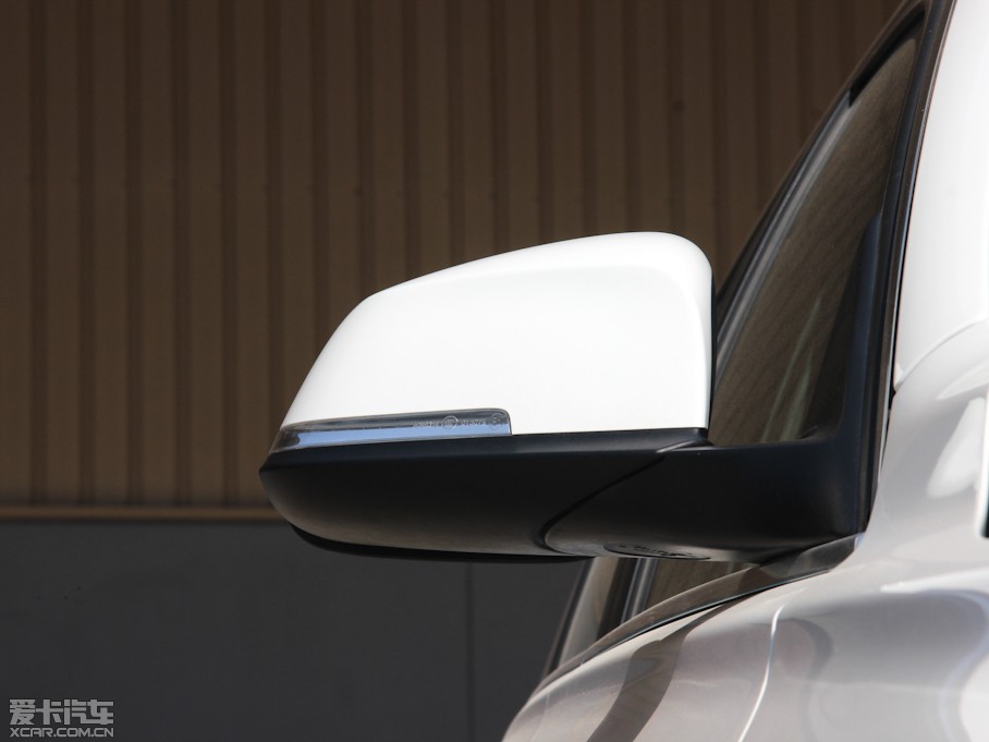 2013��R3ϵ �Ŀ� 328Li ���A�O(sh��)Ӌ(j��)���b