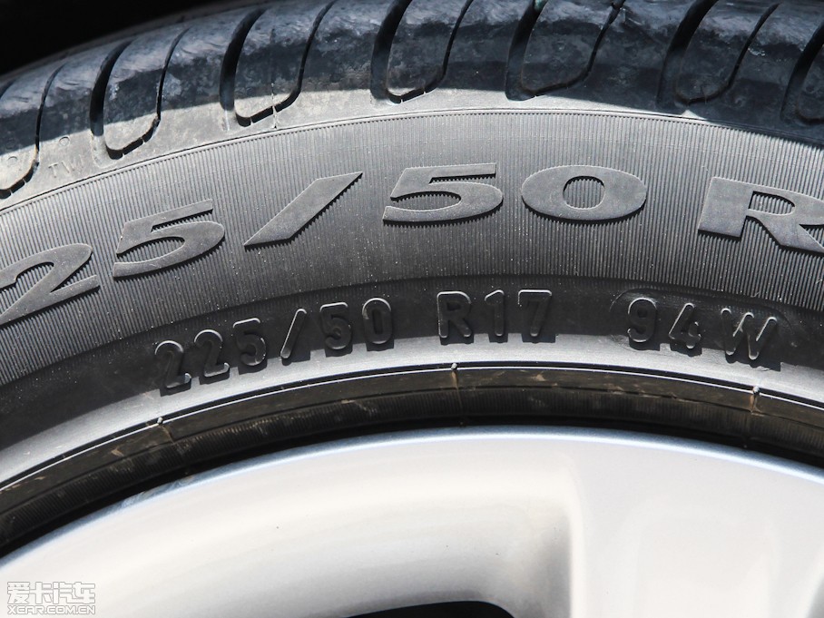 2013��R3ϵ �Ŀ� 328Li ���A�OӋ���b