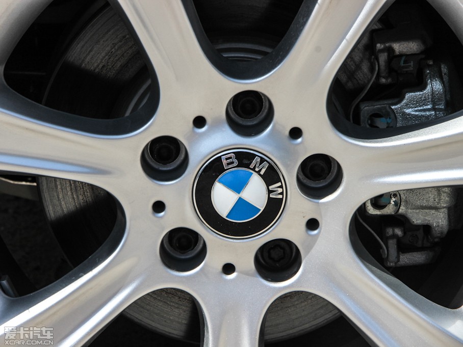 2013��R3ϵ �Ŀ� 328Li ���A�OӋ���b