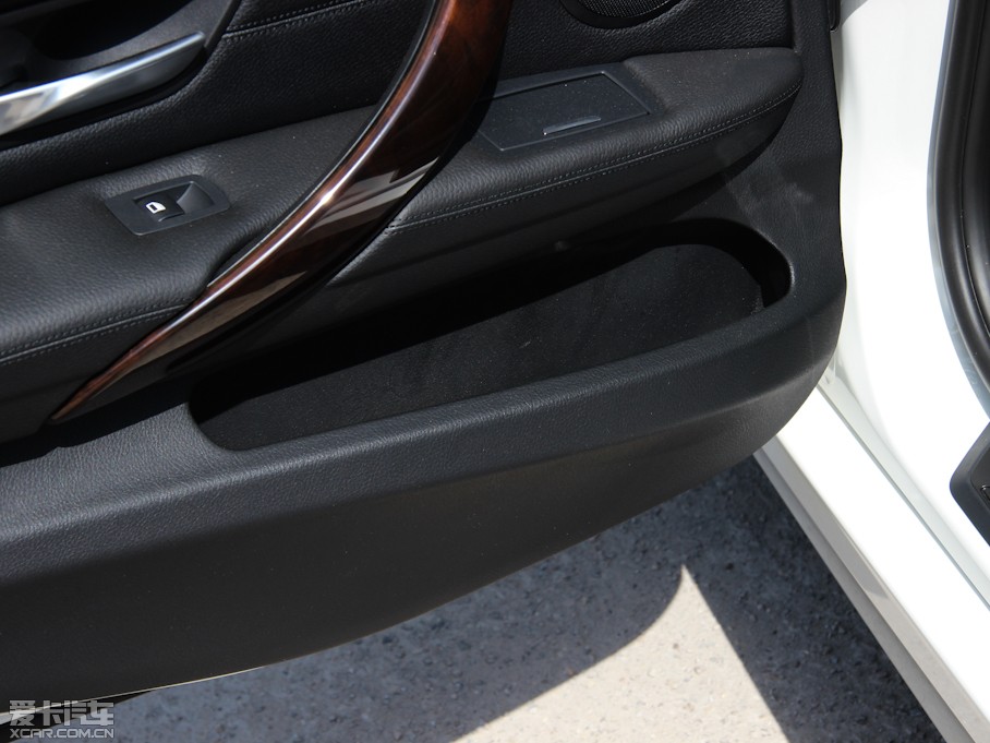 2013��R3ϵ �Ŀ� 328Li ���A�OӋ���b