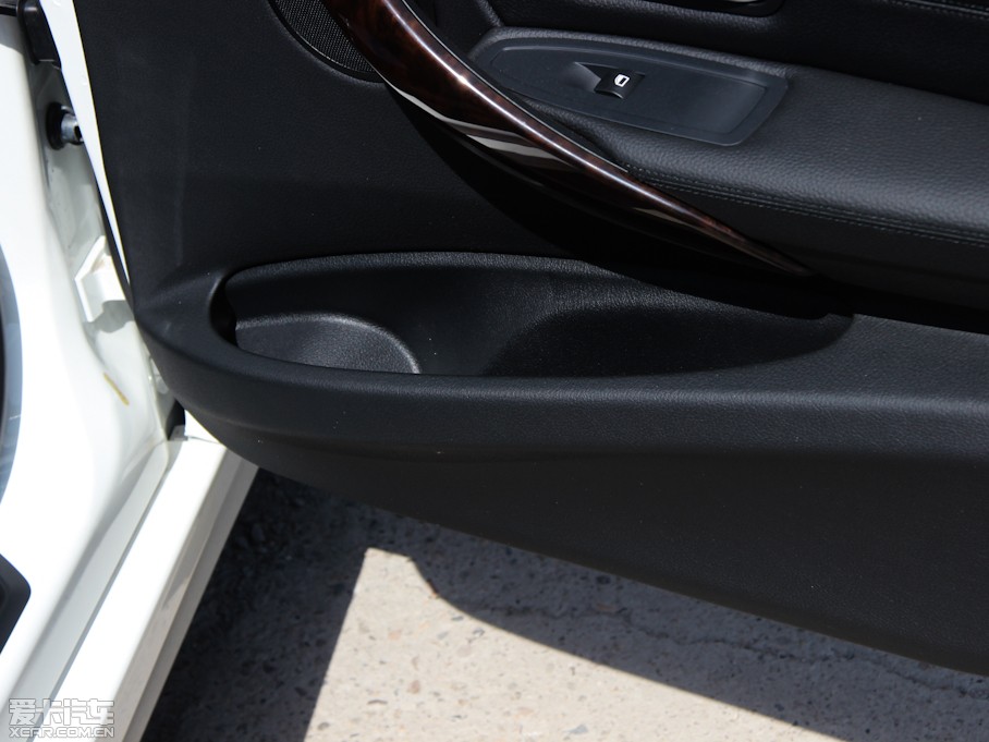 2013��R3ϵ �Ŀ� 328Li ���A�OӋ���b