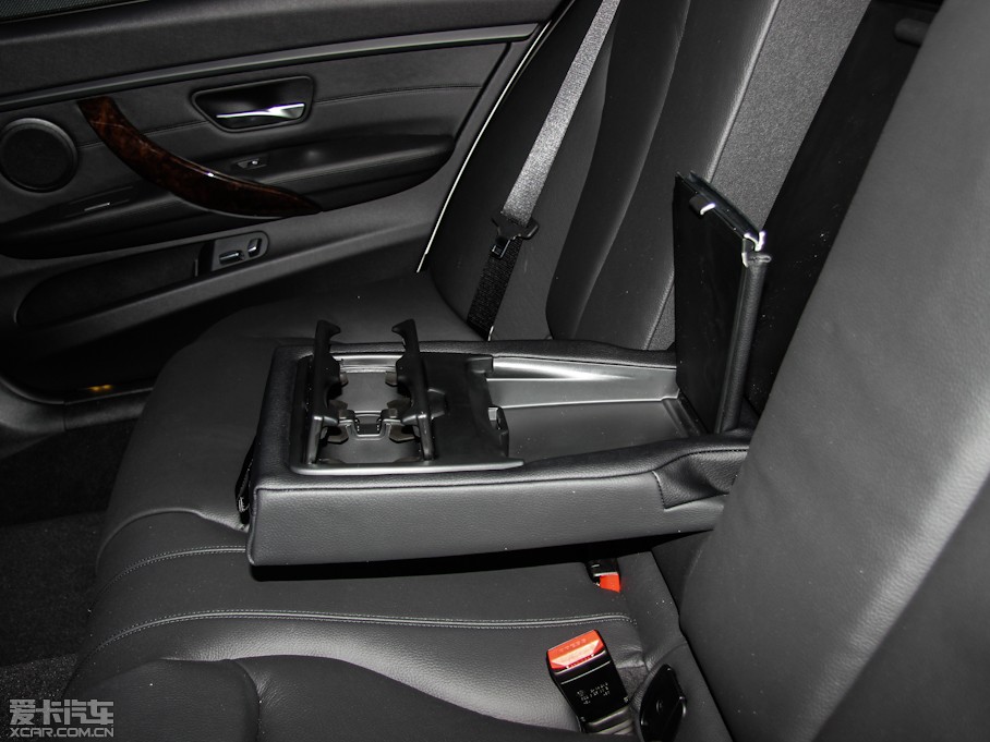 2013��R3ϵ �Ŀ� 328Li ���A�OӋ���b