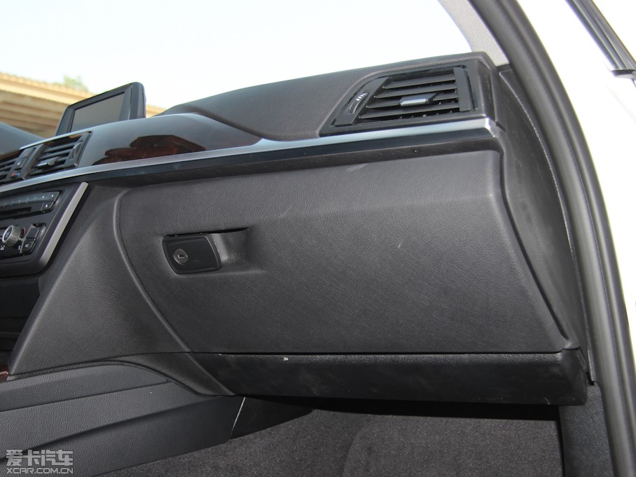 2013��R3ϵ �Ŀ� 328Li ���A�OӋ���b