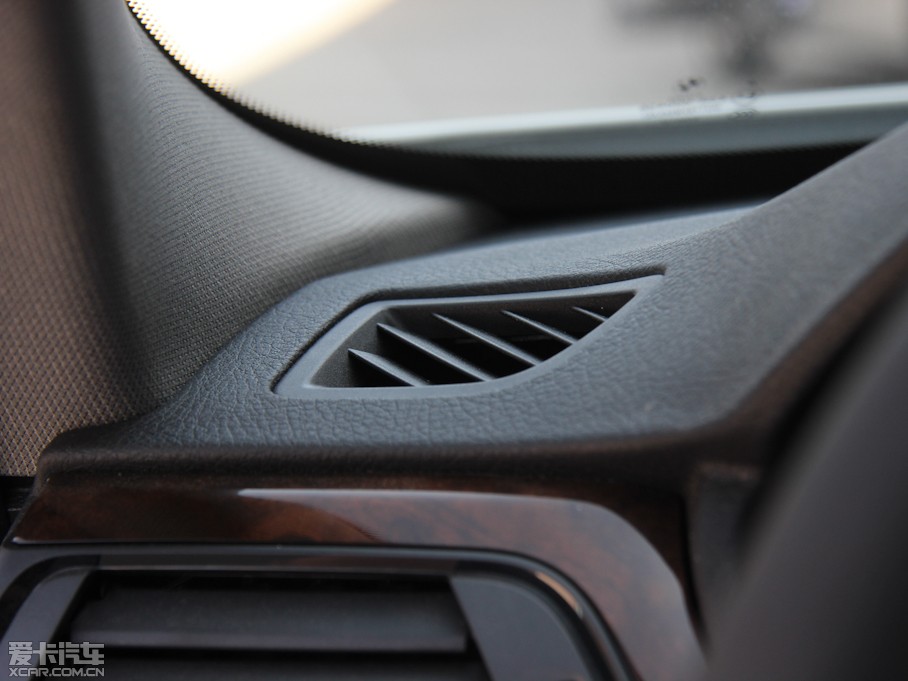 2013R3ϵ Ŀ 328Li AOӋb