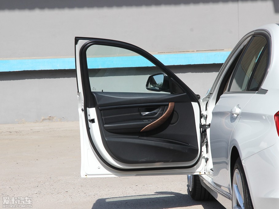 2013R3ϵ Ŀ 335Li LOӋb