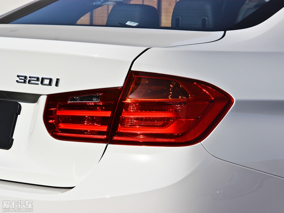 2013R3ϵ 320i Mȡ