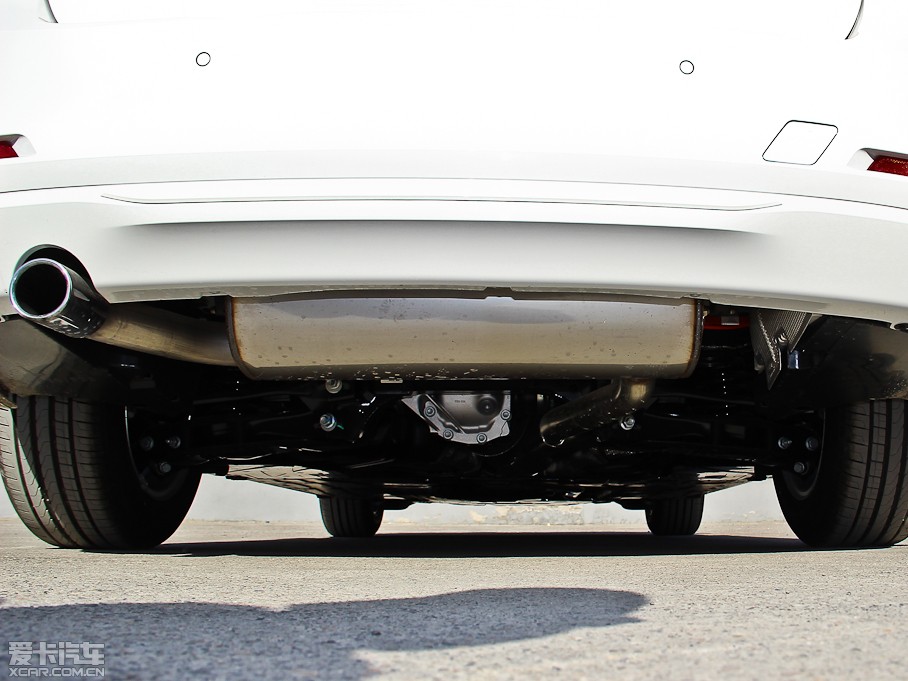 2013R3ϵ 320i M(jn)ȡ