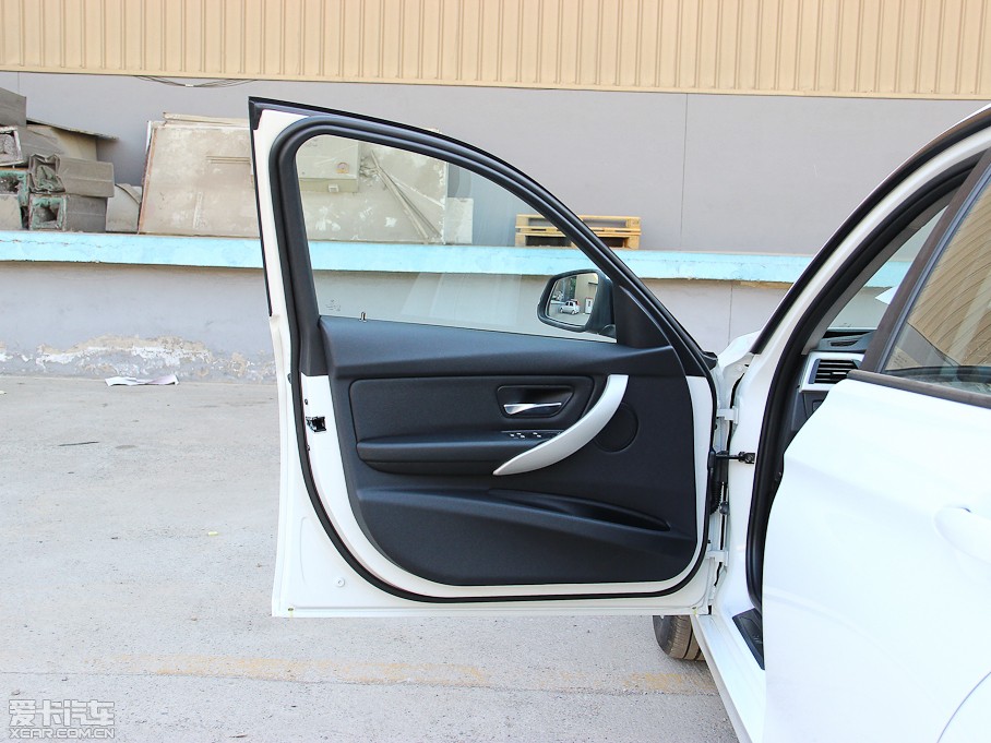 2013R3ϵ 320i Mȡ