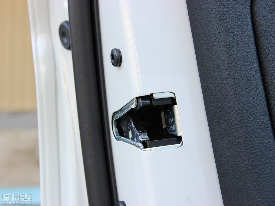 2013R3ϵ 320i Mȡ