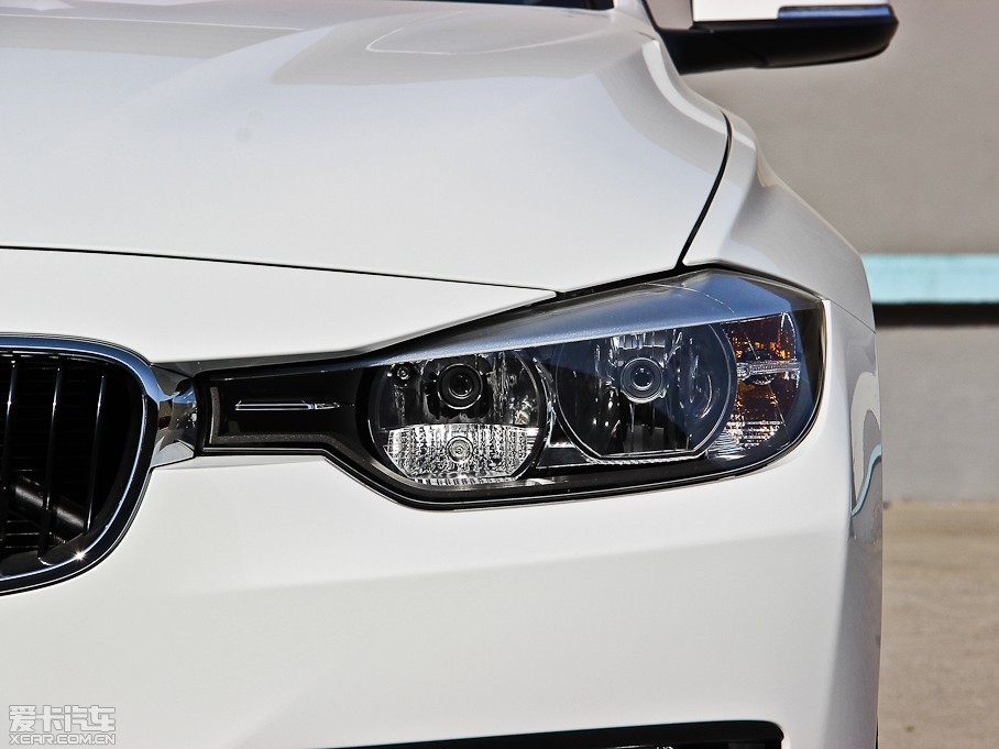 2013R3ϵ 320i Mȡ