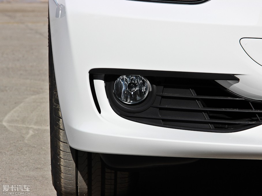 2013R3ϵ 320i M(jn)ȡ