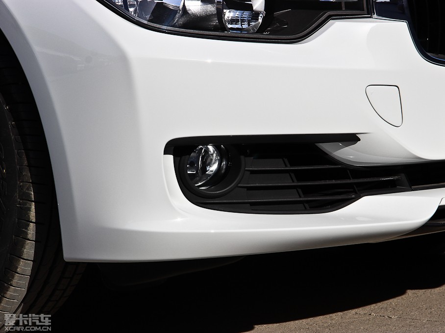 2013R3ϵ 320i M(jn)ȡ