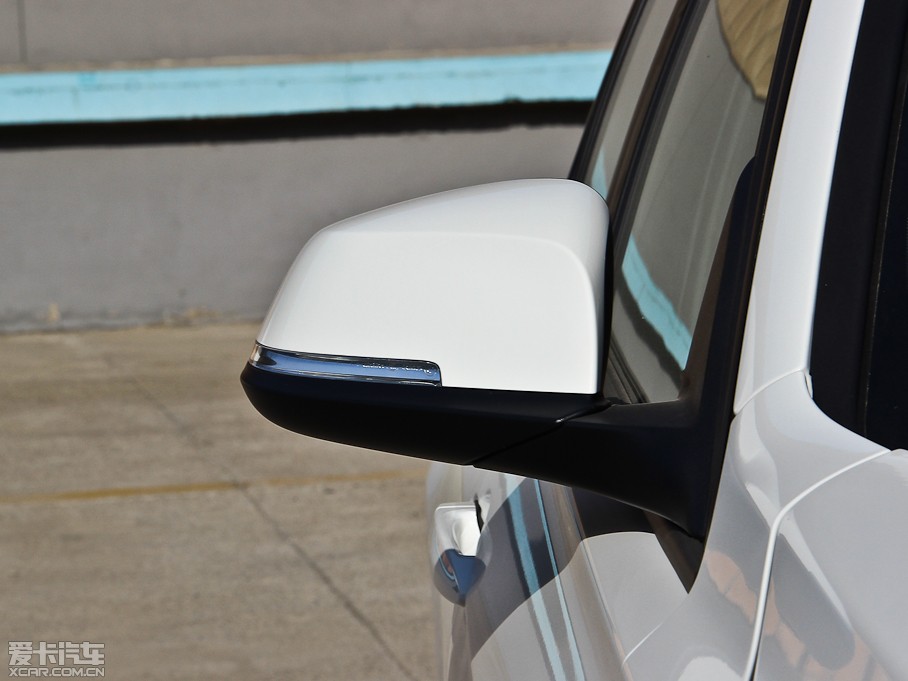 2013R3ϵ 320i Mȡ