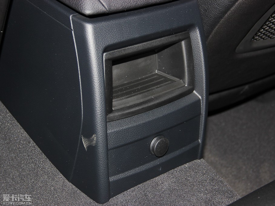 2013R3ϵ 320i M(jn)ȡ