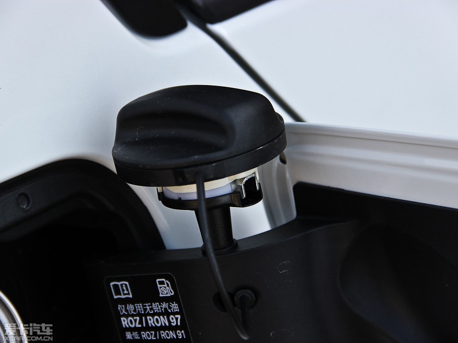 2013R3ϵ 320i Mȡ