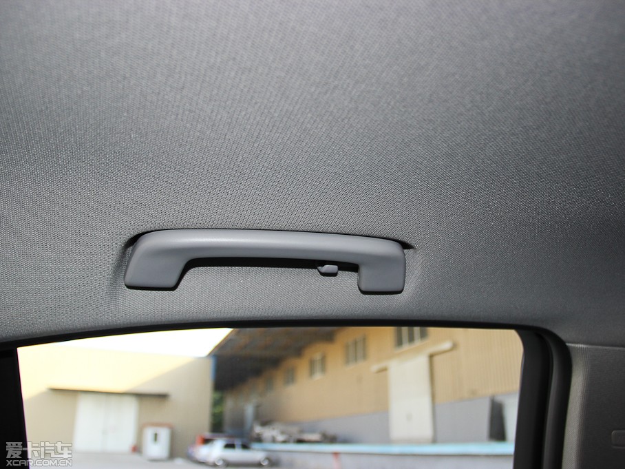 2013R3ϵ 320i Mȡ