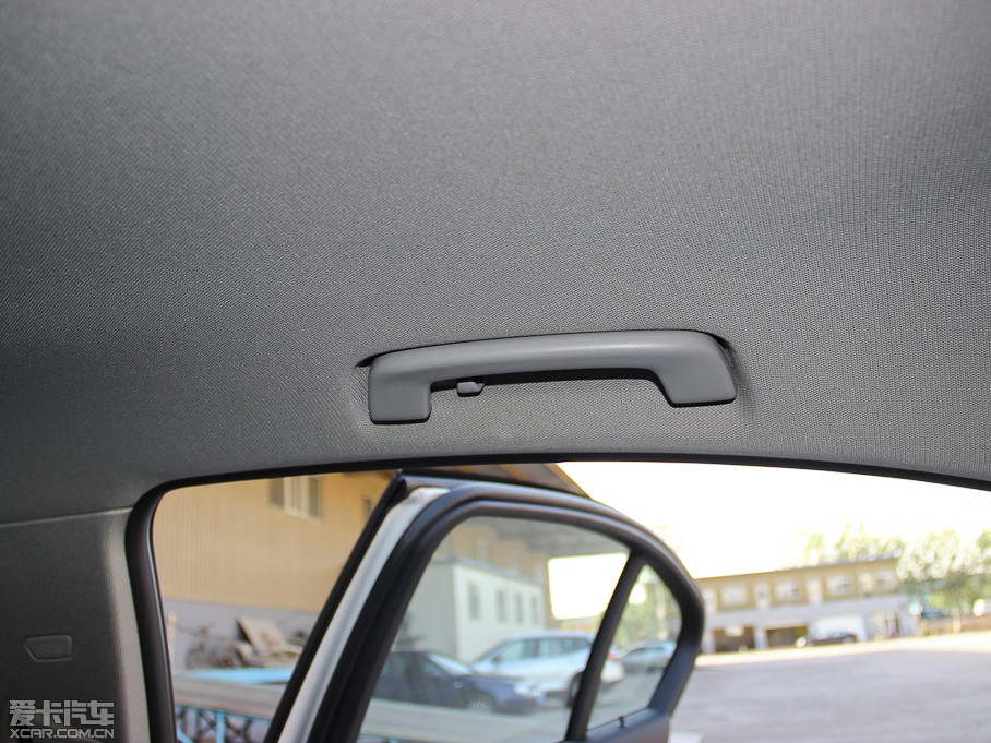 2013R3ϵ 320i Mȡ