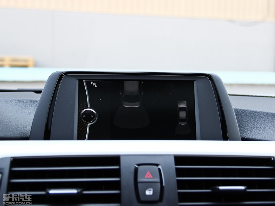 2013R3ϵ 320i M(jn)ȡ