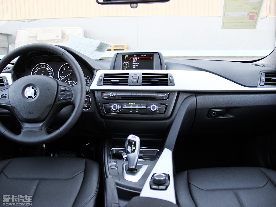 2013R3ϵ 320i M(jn)ȡ