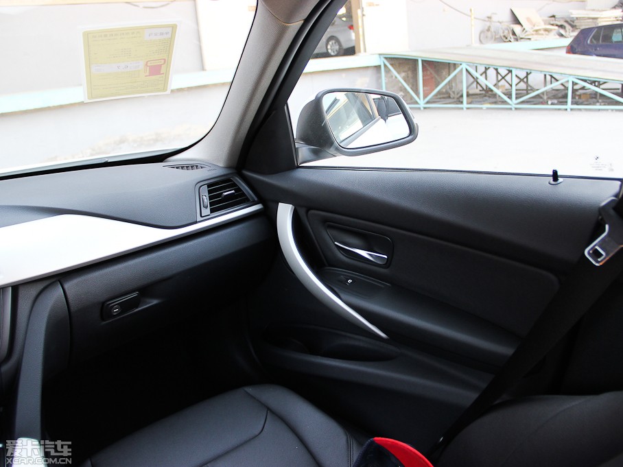 2013R3ϵ 320i Mȡ