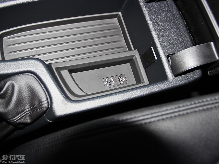 2013R3ϵ 320i Mȡ