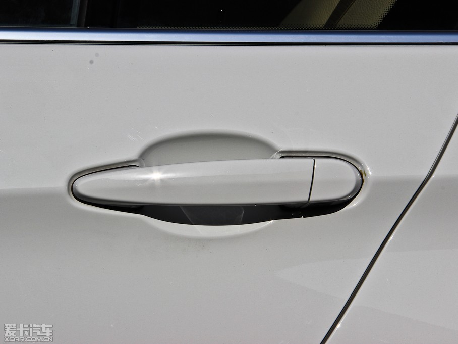 2013R3ϵ Ŀ 320Li AOӋb