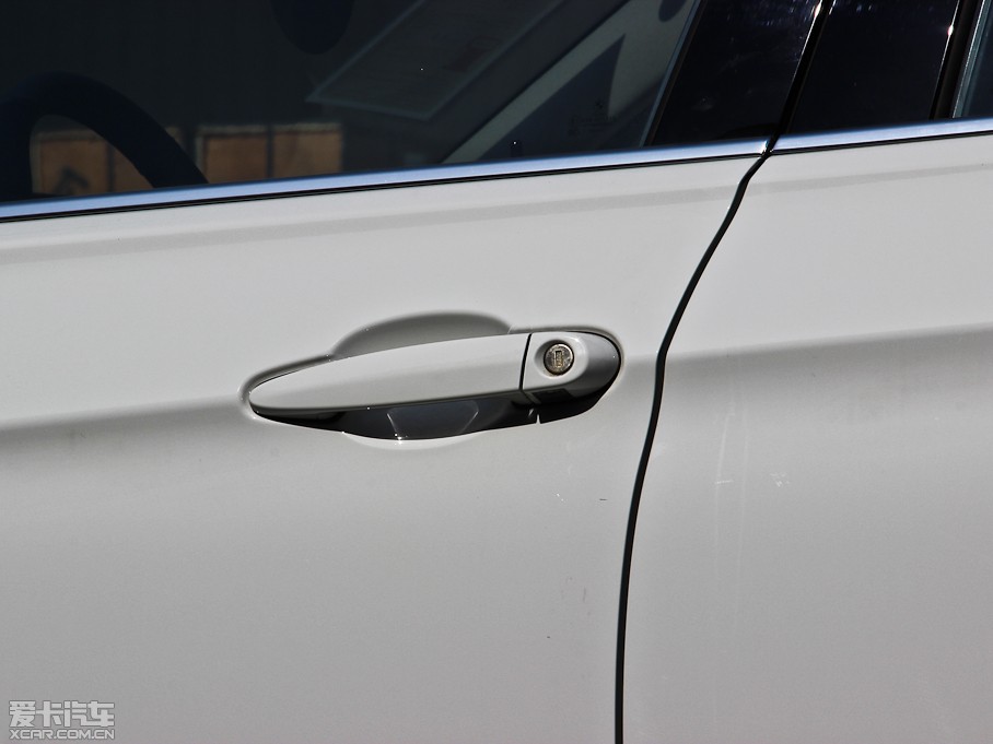 2013R3ϵ Ŀ 320Li AOӋb